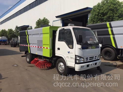 鄭州吸塵車廠家直銷 clw5070txc5型吸塵掃路車，價美物廉，清潔高效